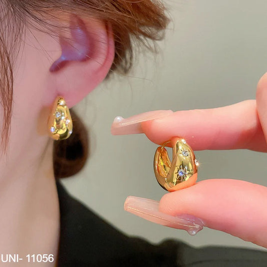 Diamond and Gold Earring