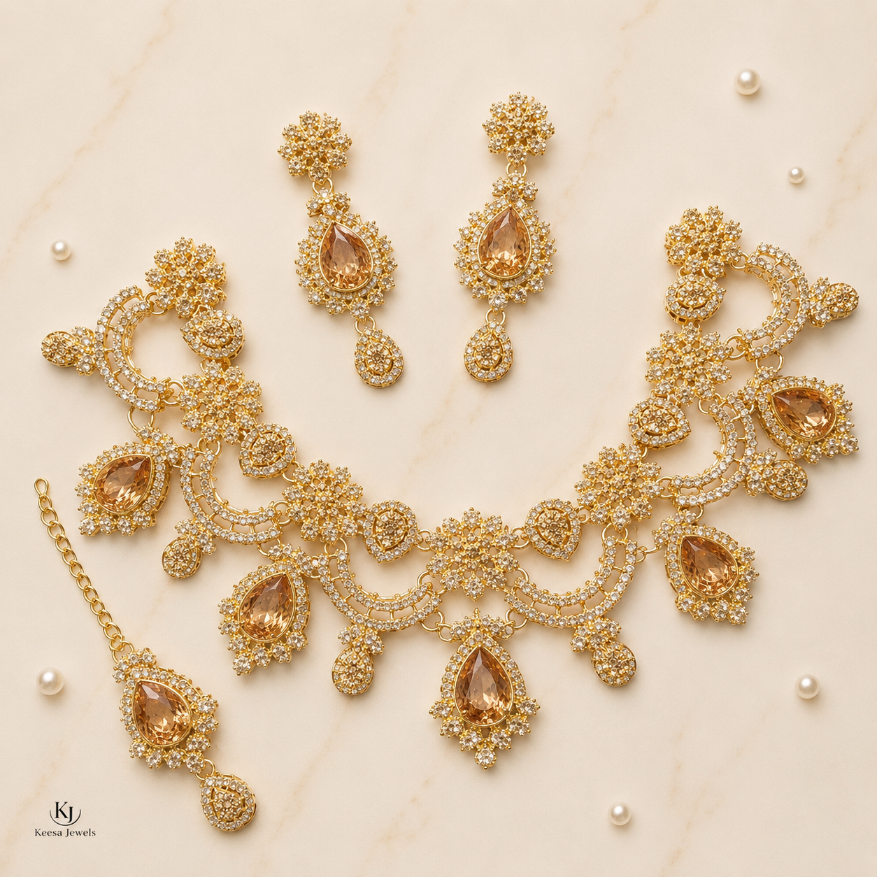 GOLDEN CHAMPAGNE STONE NECKLACE SET