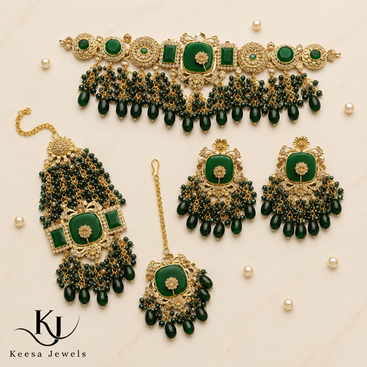 Emerald Queen  Choker Set