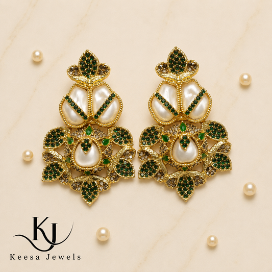 EMERALD LOTUS PEARL  EARRINGS
